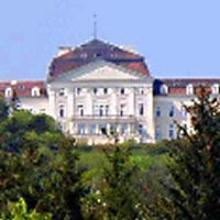 Schloss Wilhelminenberg